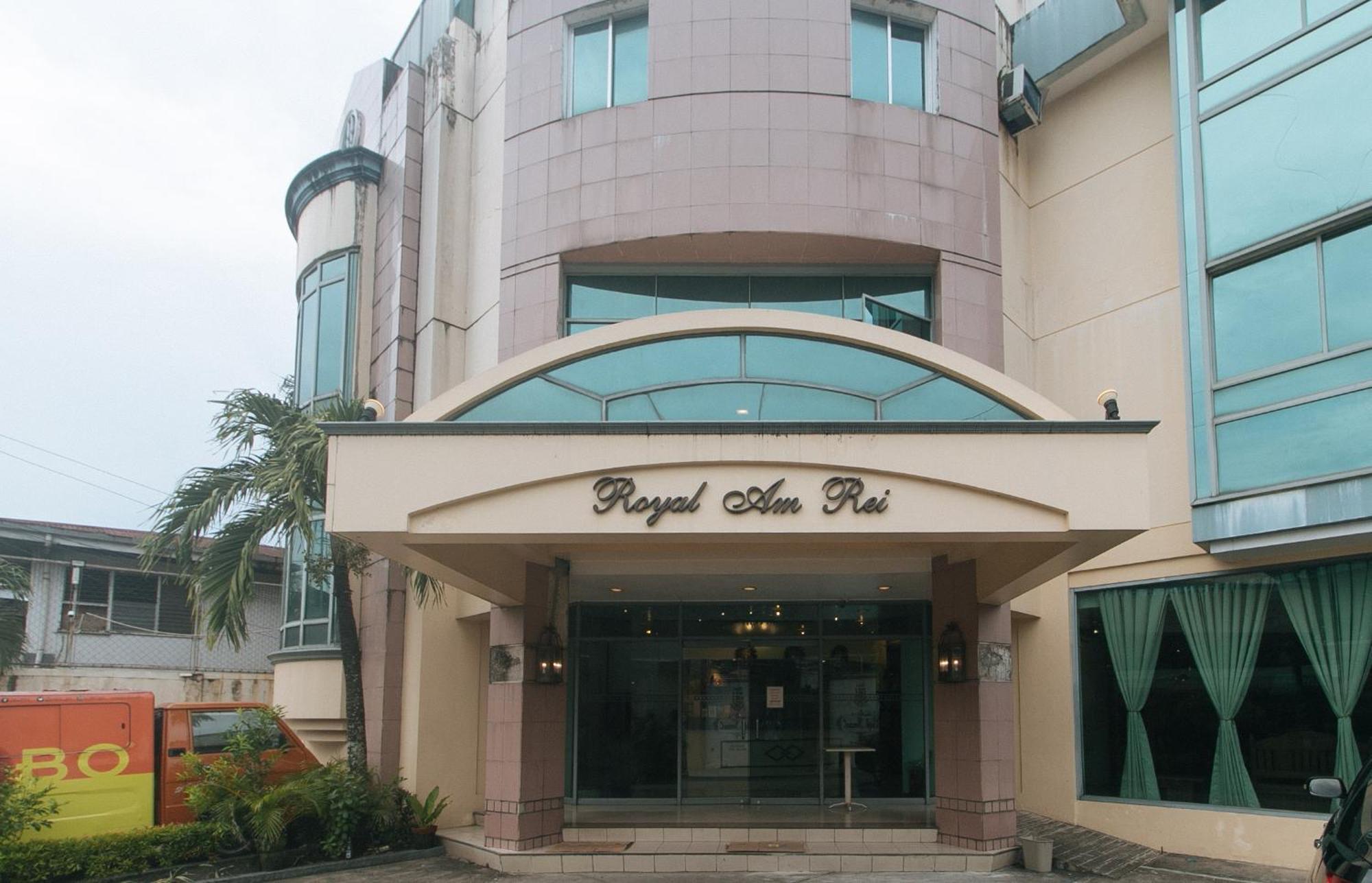 Royal Am Rei Hotel By Reddoorz Bacolod Zewnętrze zdjęcie